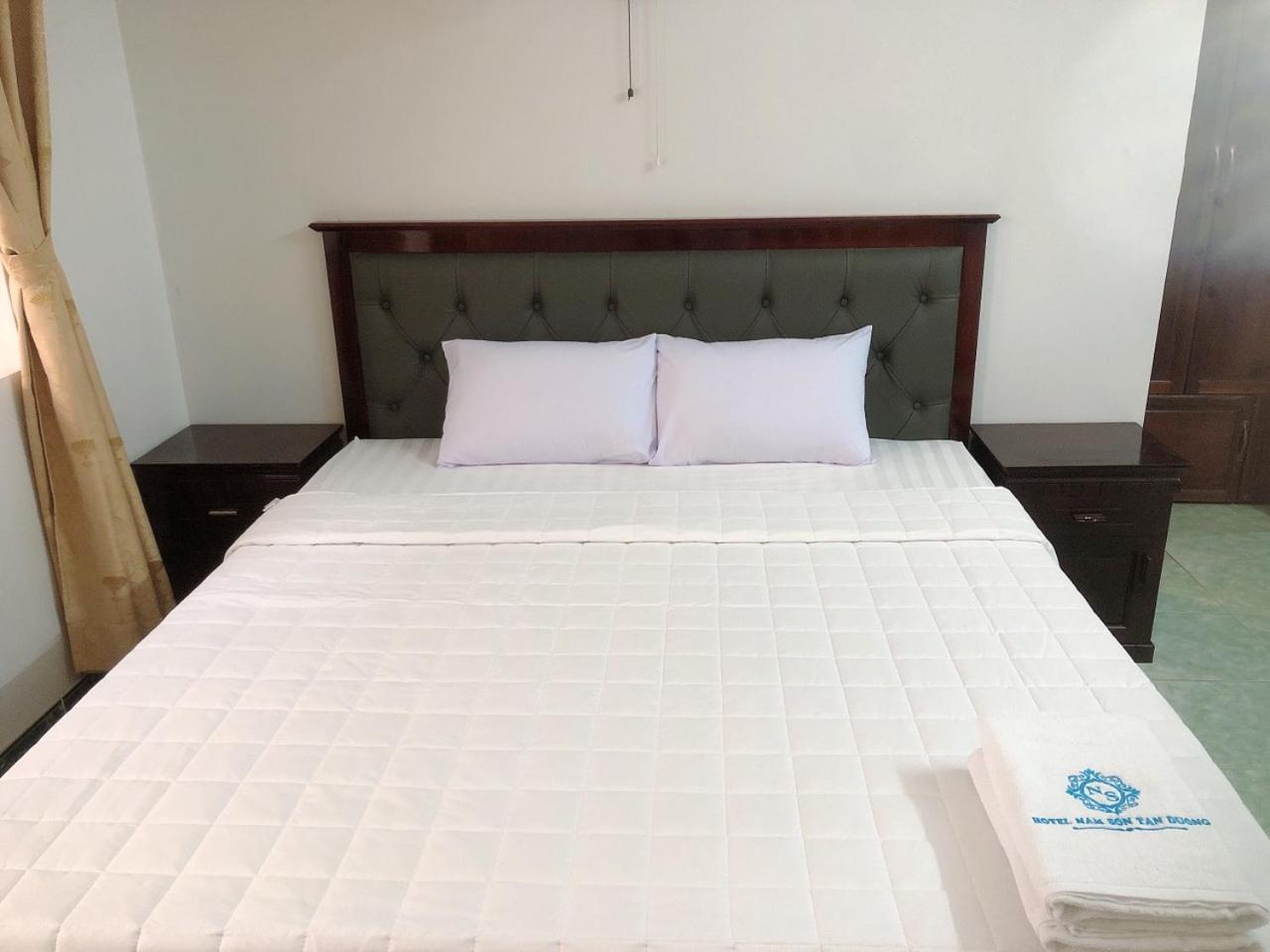 Hotel Nam Son Tan Duong Хайфонг Екстериор снимка